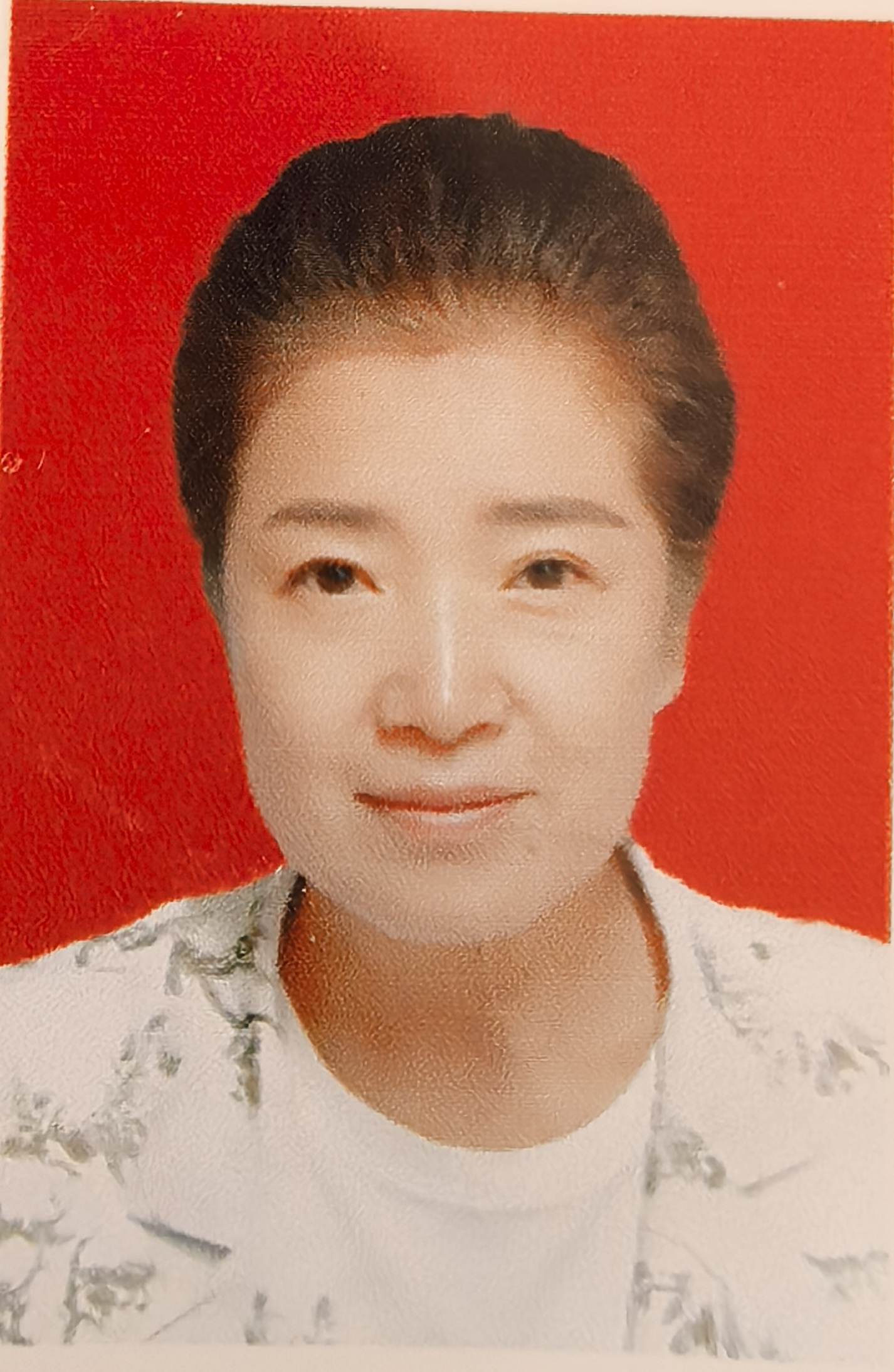 会员：孙亚清